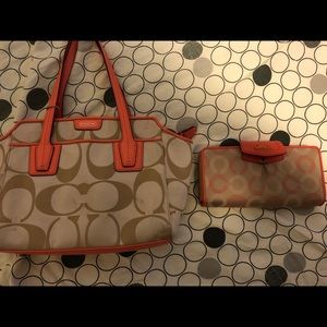 Coach purse an wallet